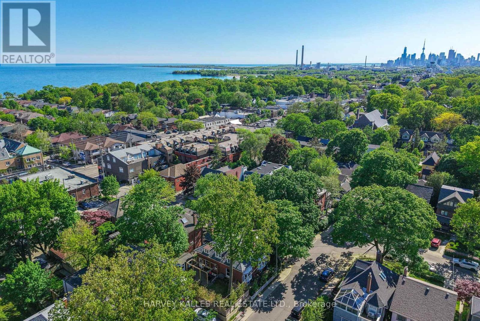 139 Hammersmith Avenue, Toronto, Ontario  M4E 2W5 - Photo 47 - E13420218