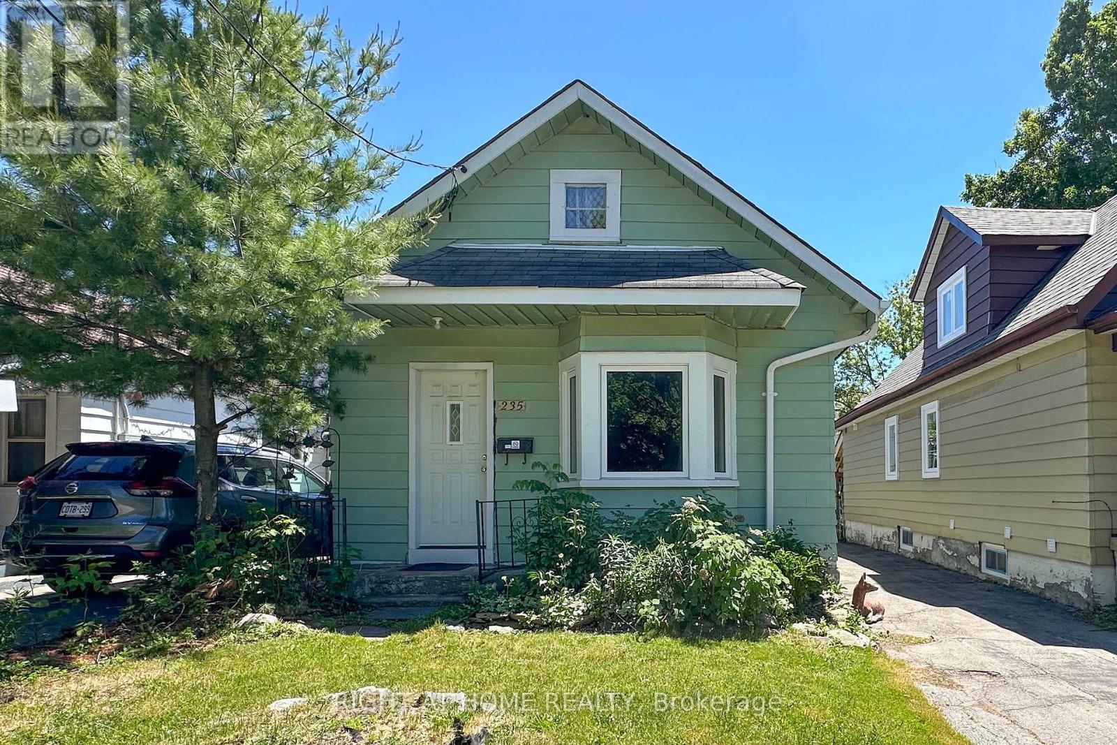 235 Edward Avenue, Oshawa, Ontario  L1H 3A6 - Photo 2 - E13420240