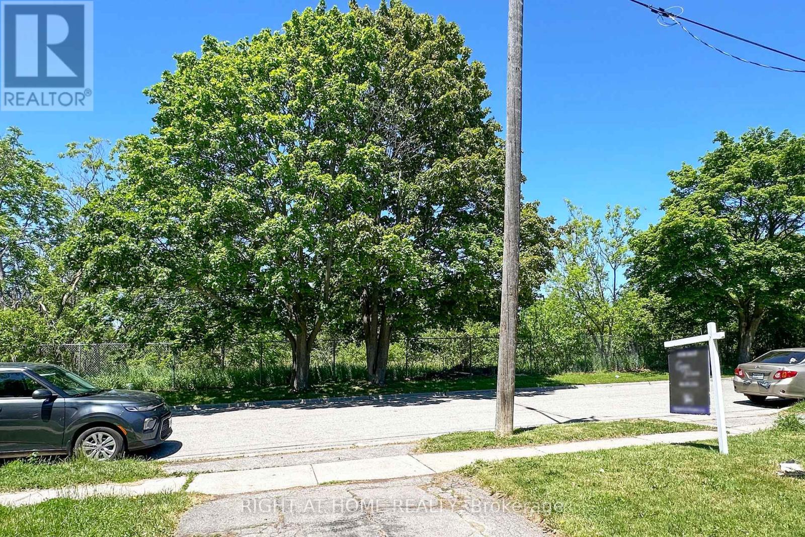 235 Edward Avenue, Oshawa, Ontario  L1H 3A6 - Photo 5 - E13420240