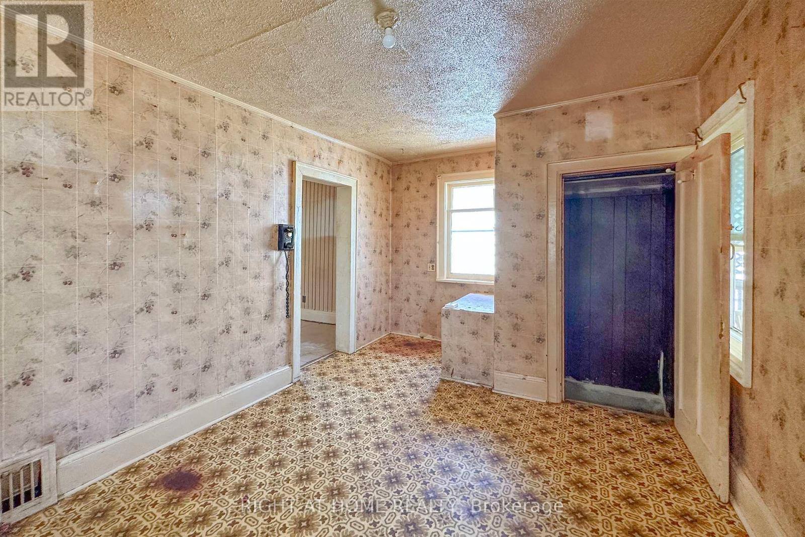 235 Edward Avenue, Oshawa, Ontario  L1H 3A6 - Photo 8 - E13420240