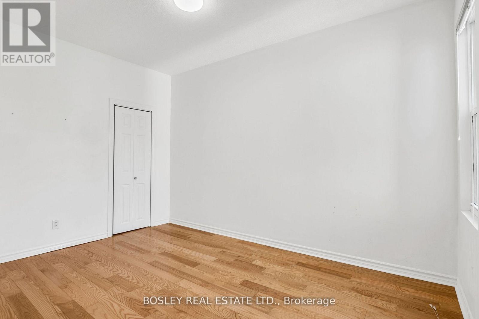 22 Kent Road, Toronto, Ontario  M4L 2X6 - Photo 20 - E13420472