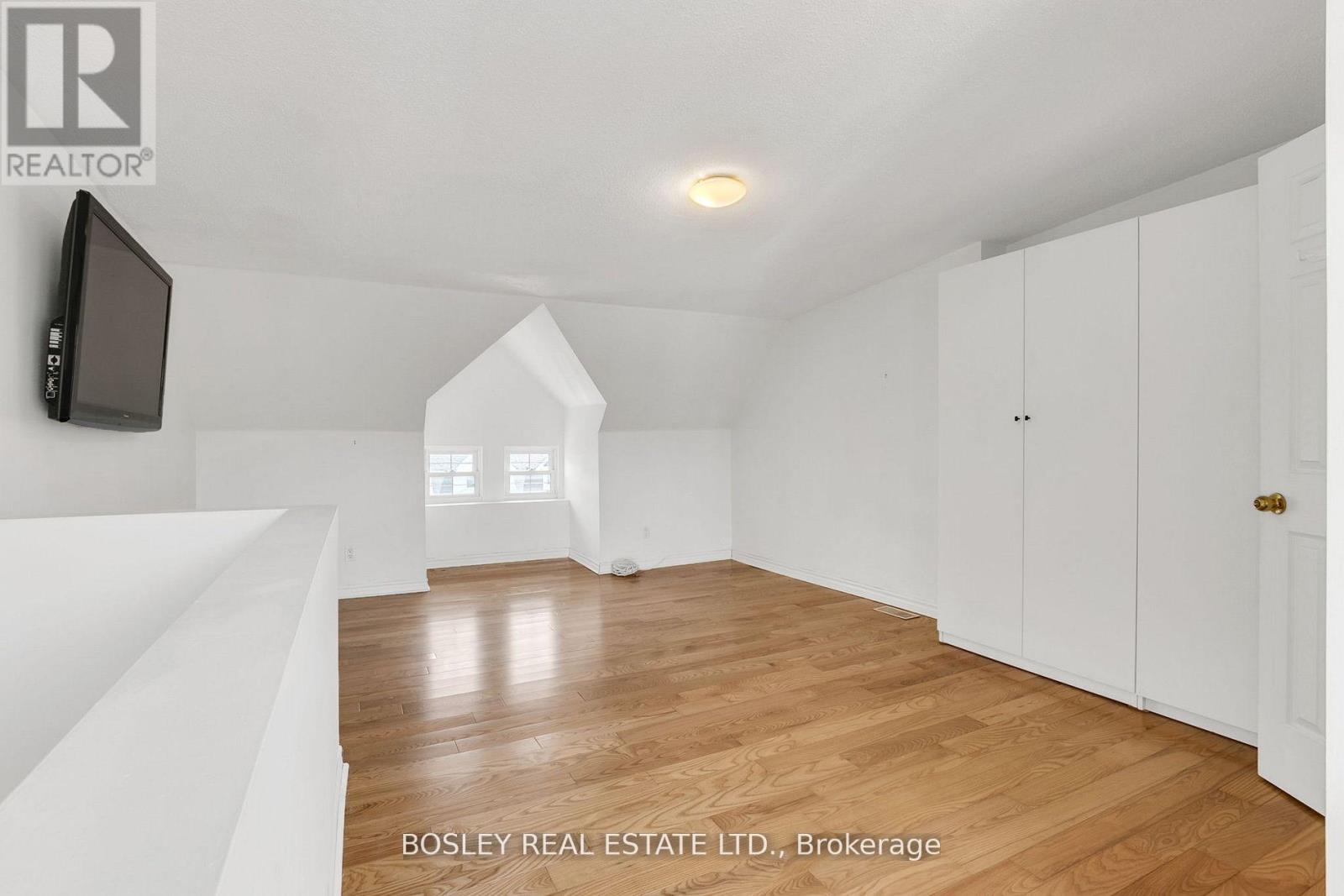 22 Kent Road, Toronto, Ontario  M4L 2X6 - Photo 31 - E13420472