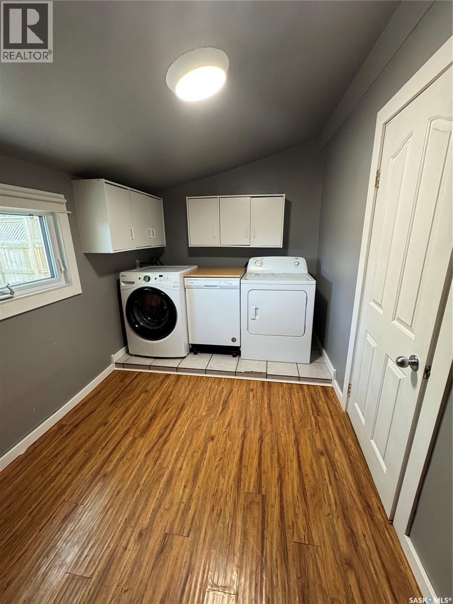 237 Perkins Street, Estevan, Saskatchewan  S4A 0C3 - Photo 7 - SK037788