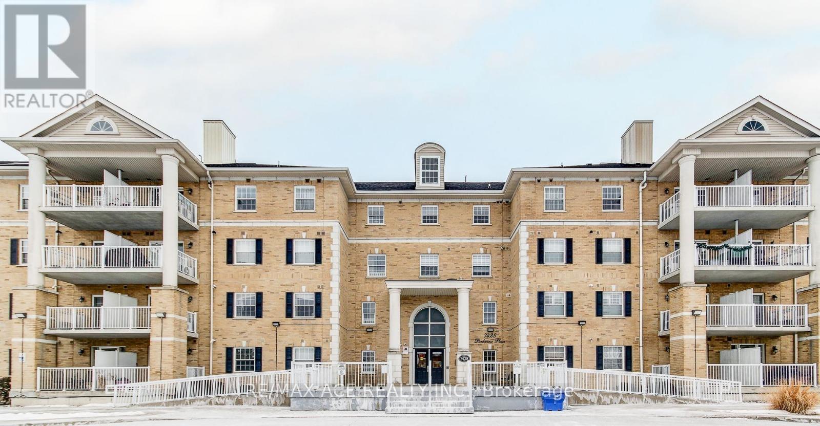 320 - 7428 MARKHAM ROAD, Markham, Ontario
