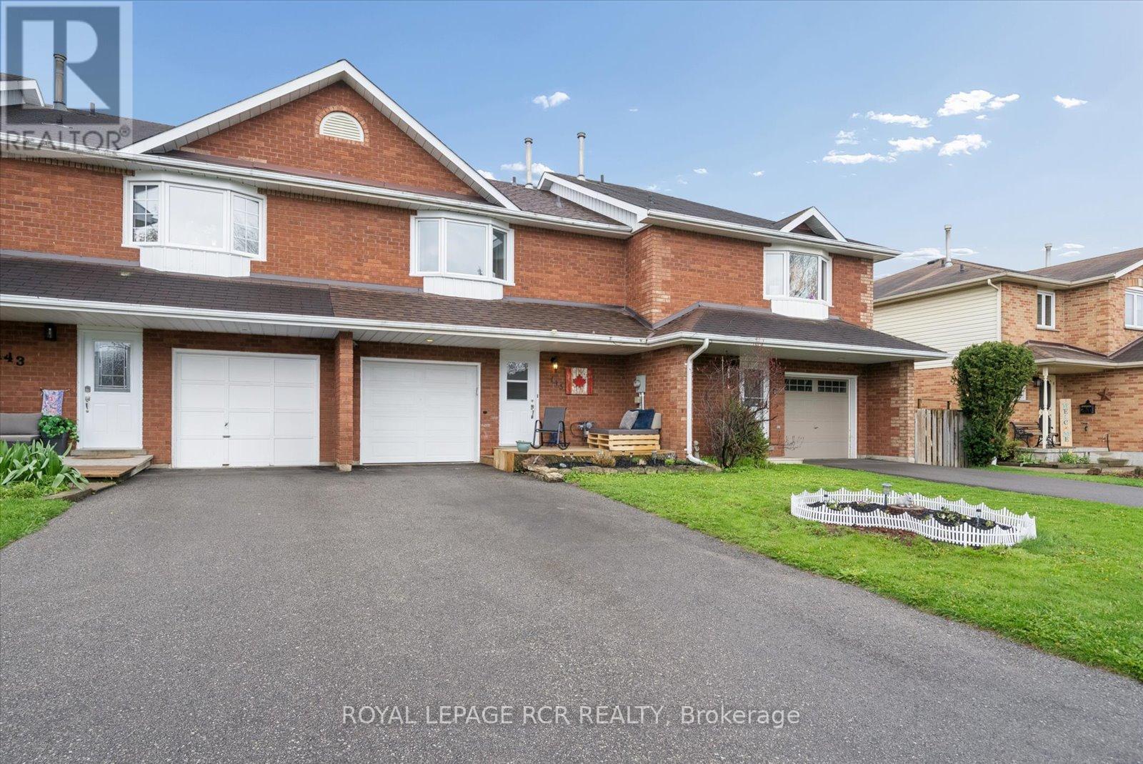 145 Beattie Avenue, New Tecumseth, Ontario  L9R 1C3 - Photo 2 - N13420456