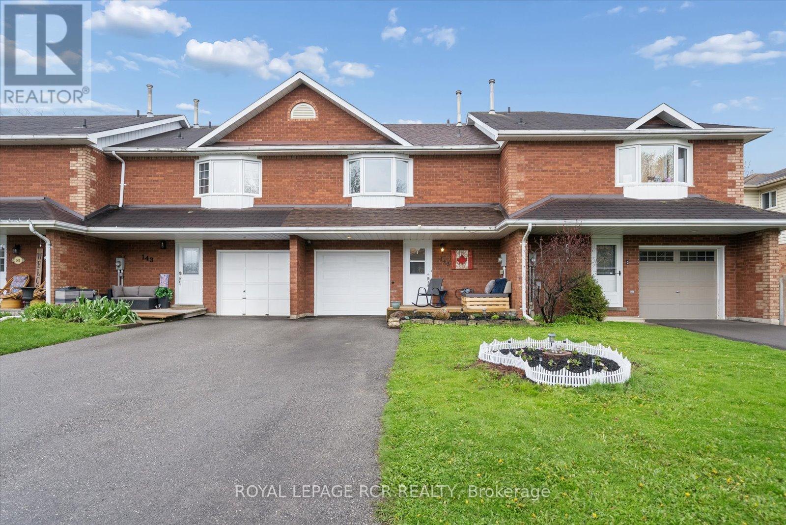 145 Beattie Avenue, New Tecumseth, Ontario  L9R 1C3 - Photo 3 - N13420456