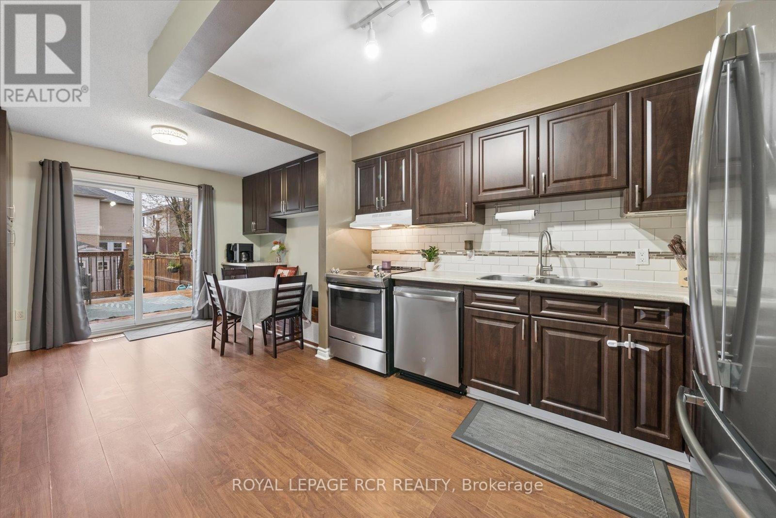 145 Beattie Avenue, New Tecumseth, Ontario  L9R 1C3 - Photo 8 - N13420456