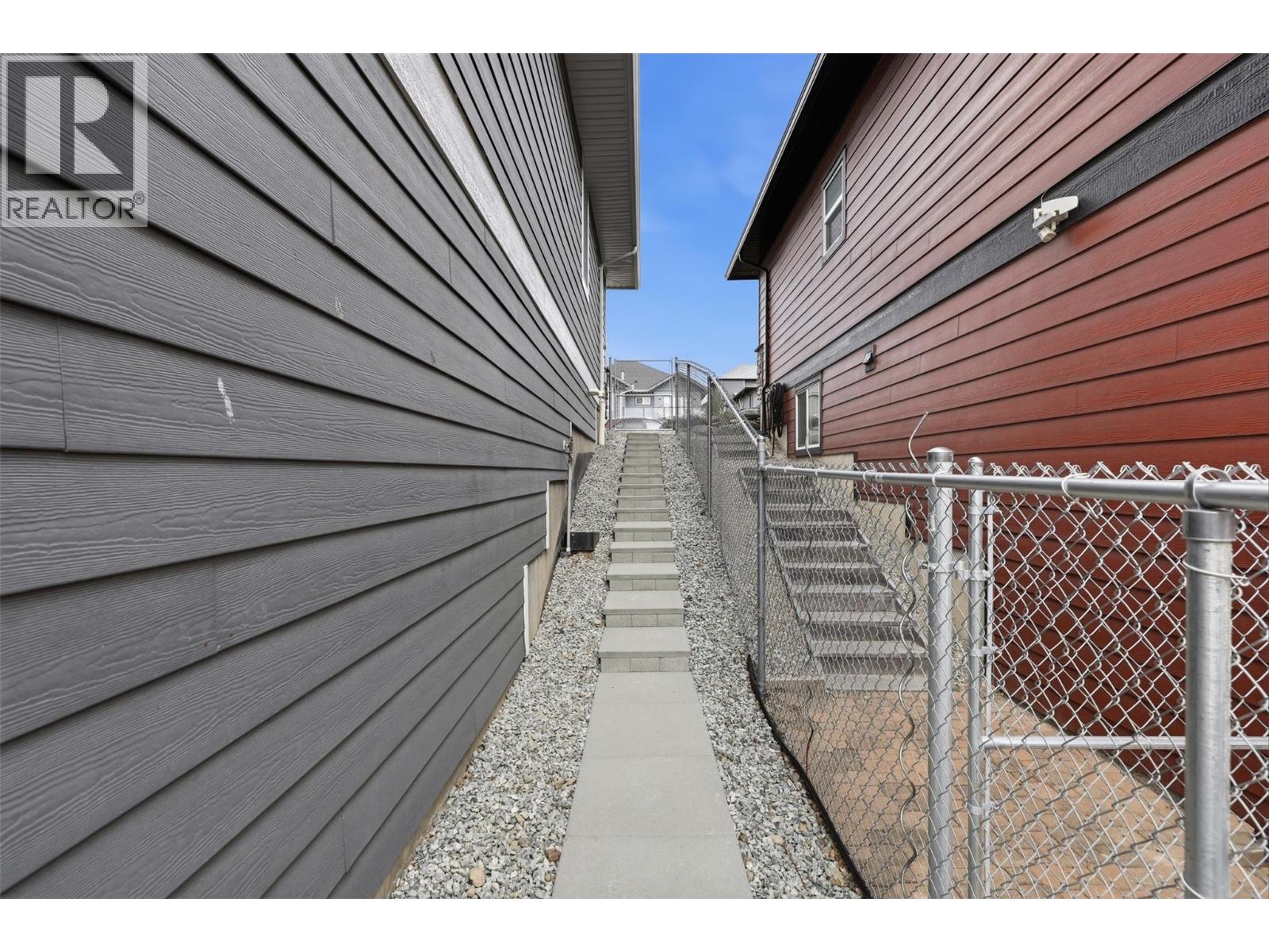 2104 Doubletree Crescent, Kamloops, British Columbia  V2B 0E9 - Photo 56 - 10389581