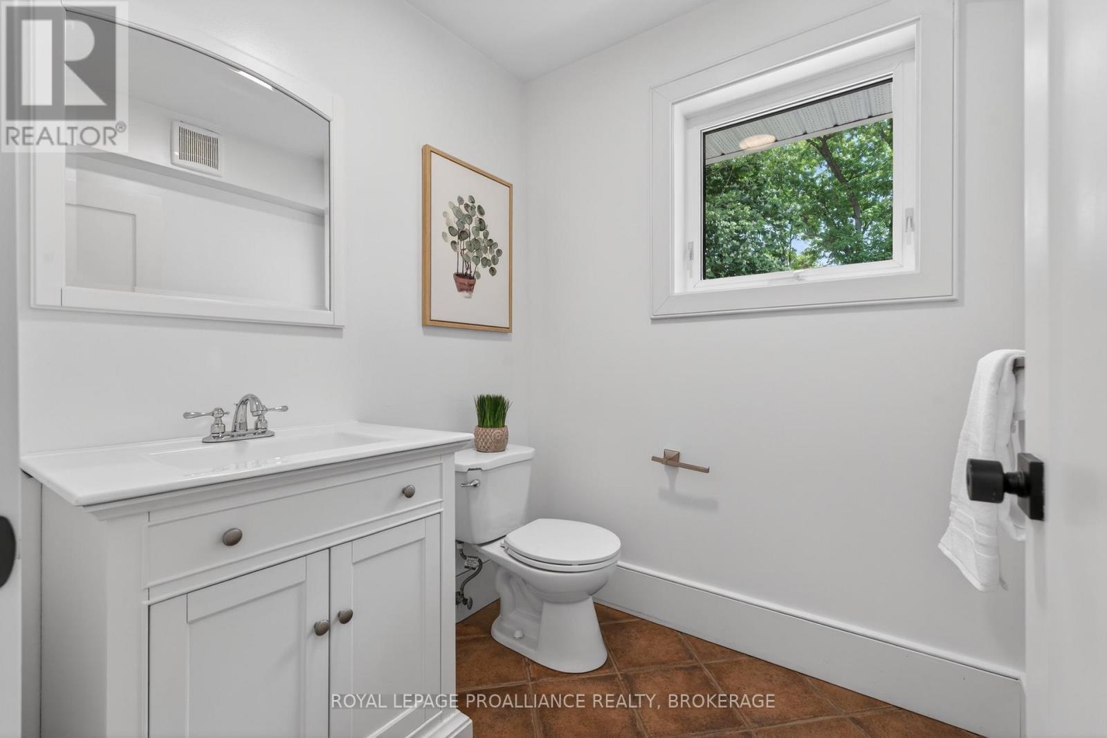 16 King Pitt Road, Kingston, Ontario  K7L 4V1 - Photo 16 - X13420220
