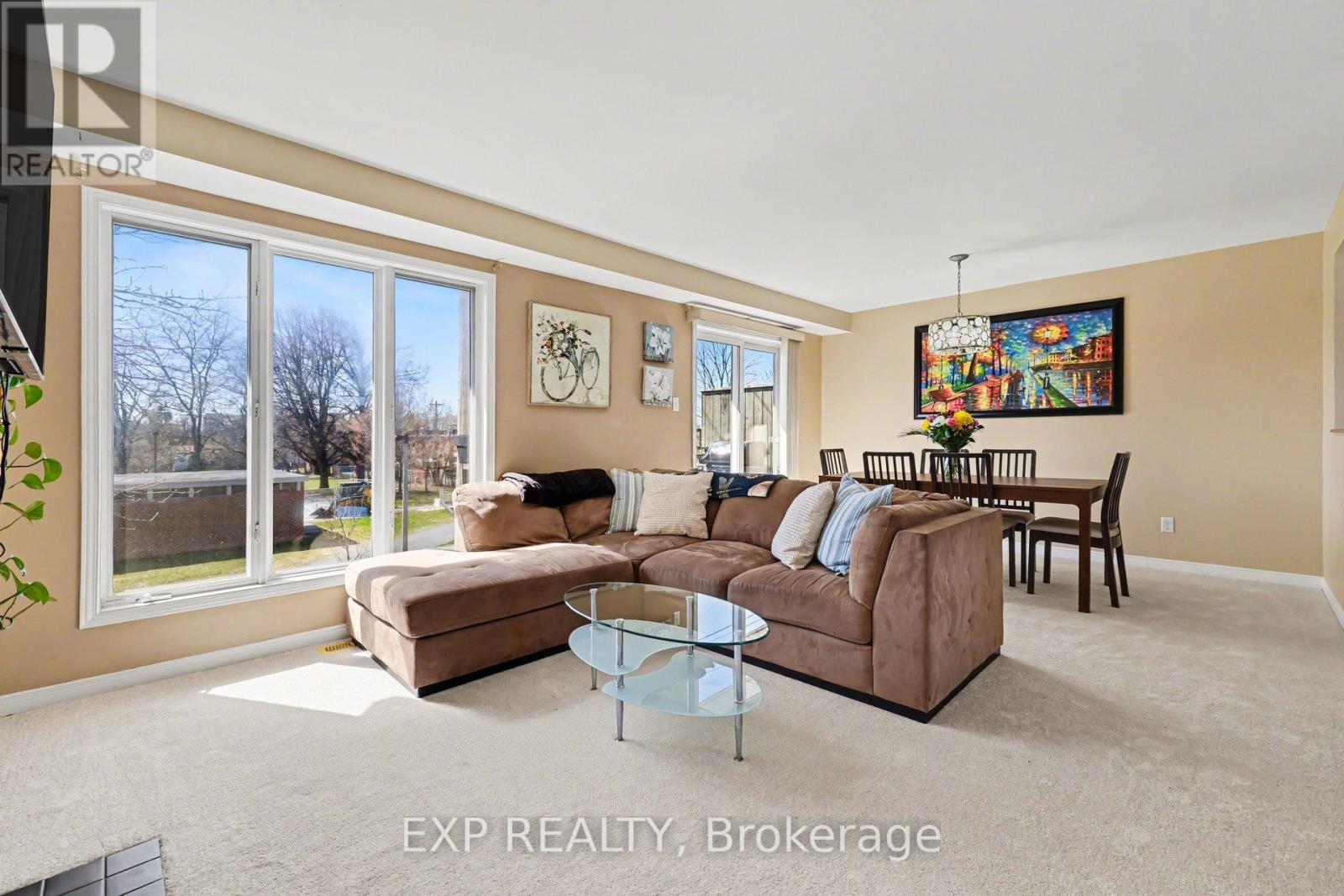 8 Barnaby Private, Ottawa, Ontario  K1K 4S4 - Photo 9 - X13236572