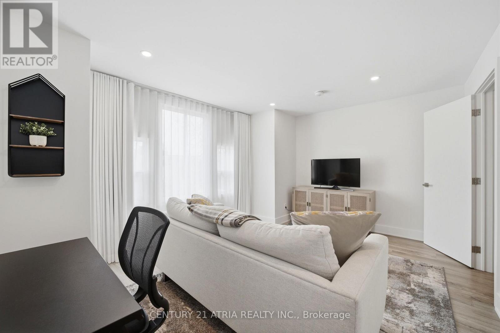 2nd Flr - 412 Delaware Avenue, Toronto, Ontario  M6H 2T9 - Photo 10 - W13420188