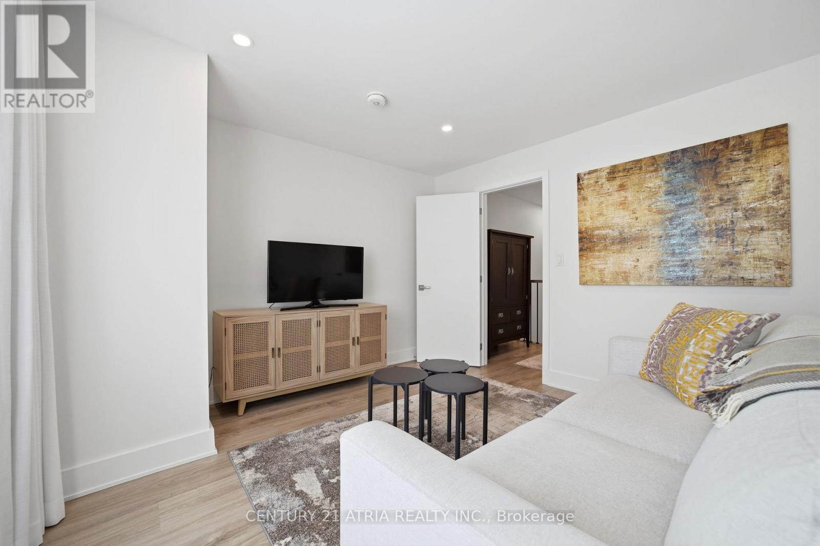 2nd Flr - 412 Delaware Avenue, Toronto, Ontario  M6H 2T9 - Photo 11 - W13420188