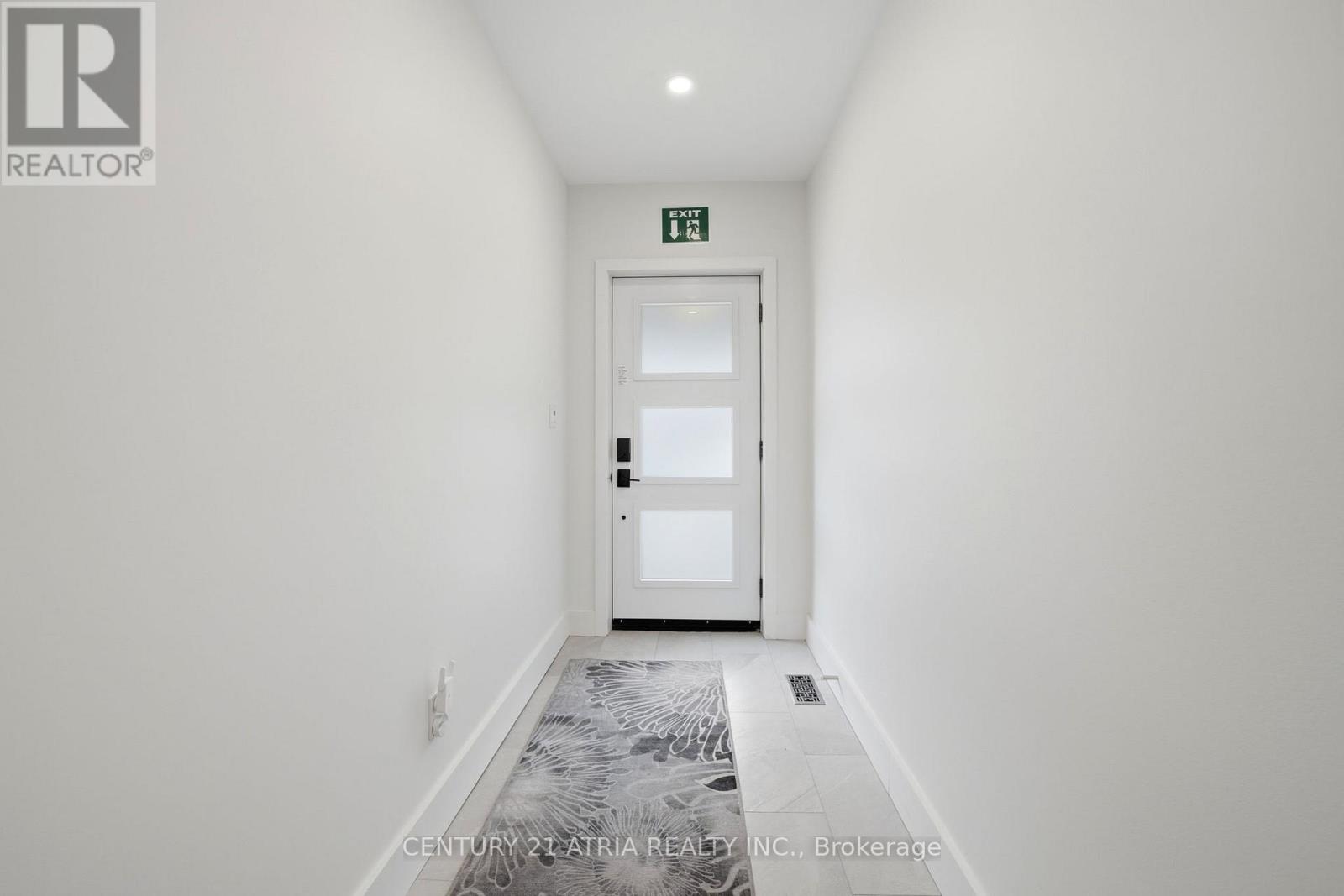 2nd Flr - 412 Delaware Avenue, Toronto, Ontario  M6H 2T9 - Photo 3 - W13420188