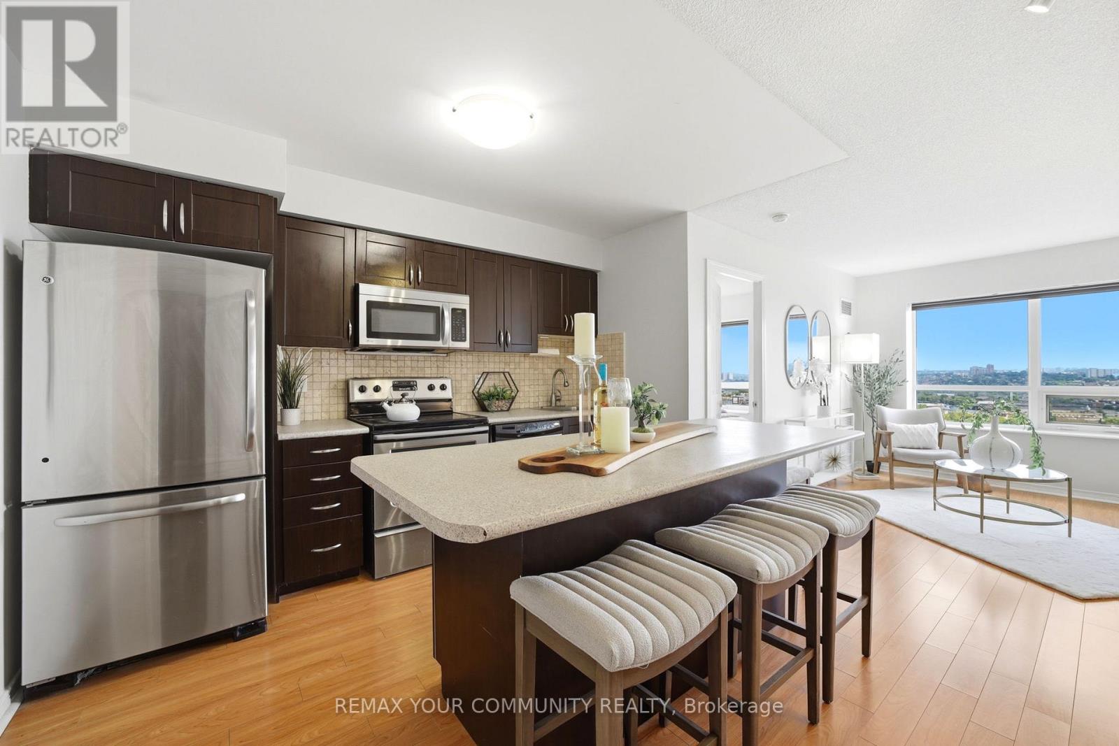 60 Heintzman Street, Toronto, Ontario  M6P 5A1 - Photo 14 - W13420278