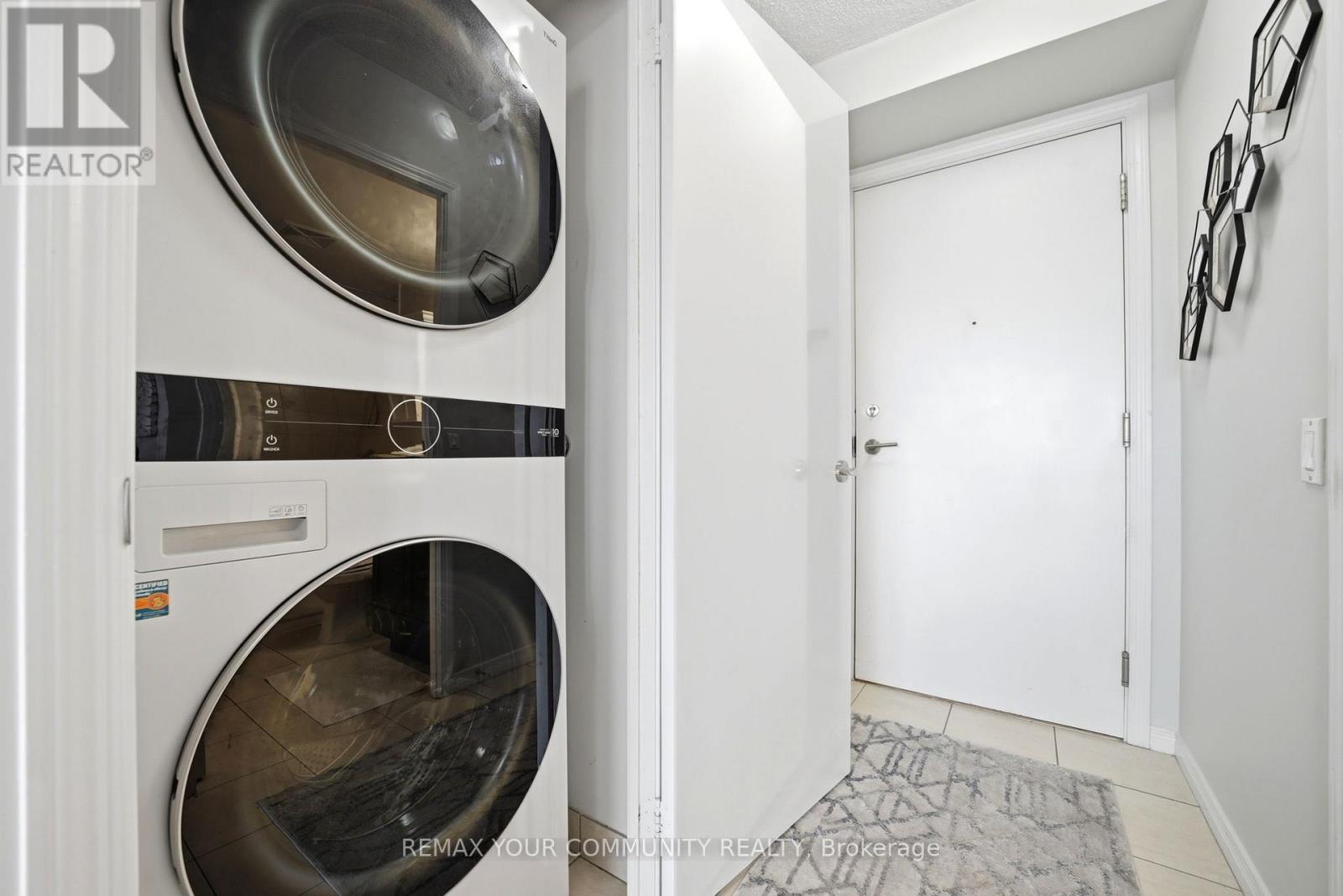 60 Heintzman Street, Toronto, Ontario  M6P 5A1 - Photo 19 - W13420278