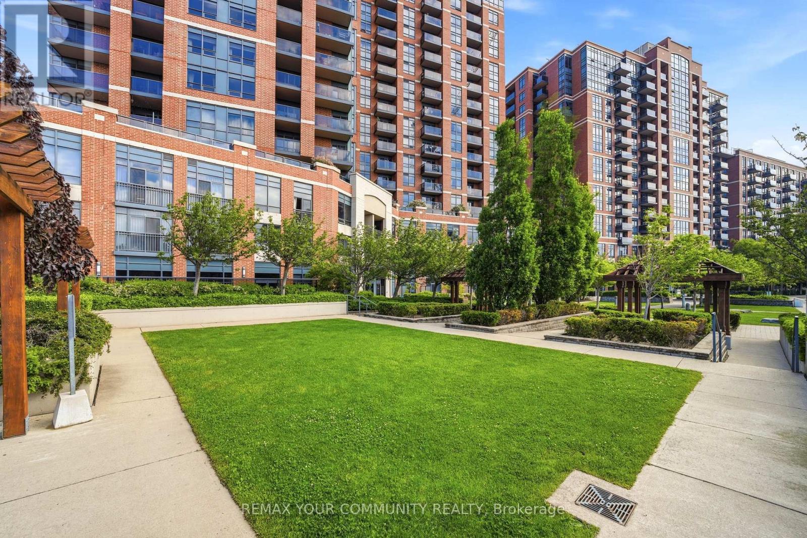 60 Heintzman Street, Toronto, Ontario  M6P 5A1 - Photo 22 - W13420278