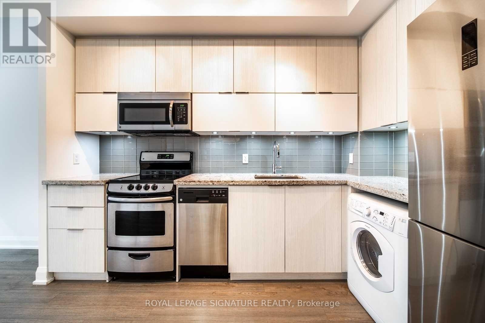 406 - 56 Annie Craig Drive, Toronto, Ontario  M8V 0C5 - Photo 3 - W13420288