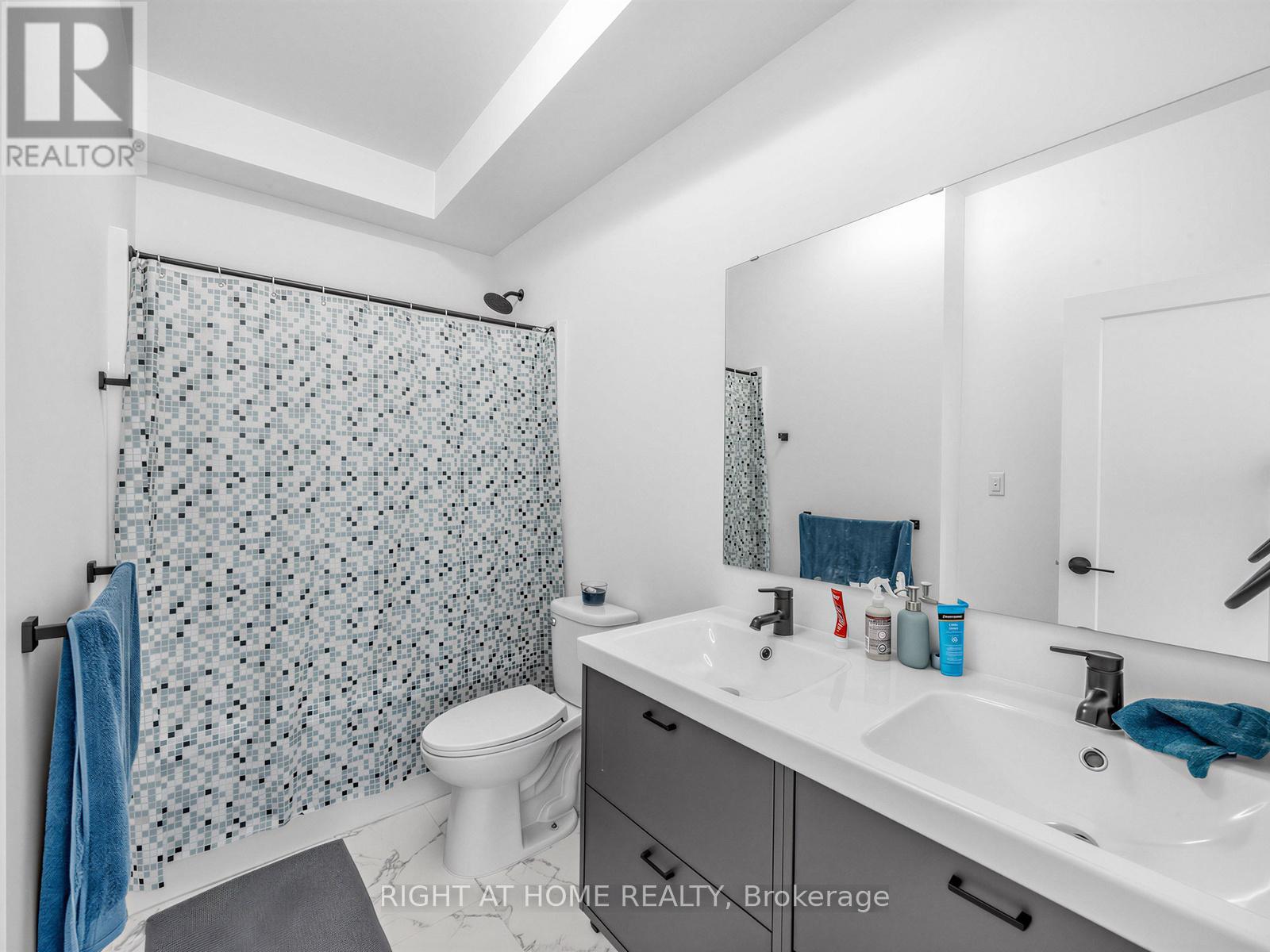 #8 - 148 Glenlake Avenue, Toronto, Ontario  M6P 1E7 - Photo 17 - W13420350