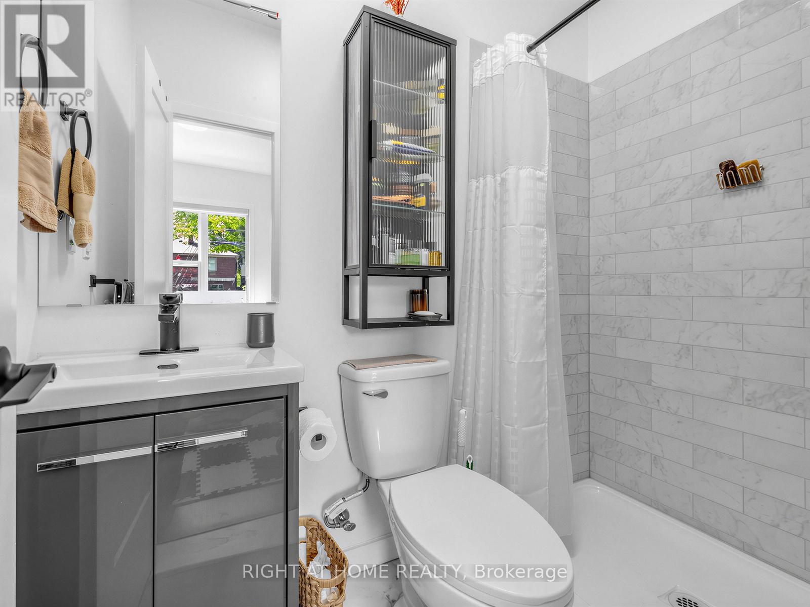 #8 - 148 Glenlake Avenue, Toronto, Ontario  M6P 1E7 - Photo 21 - W13420350