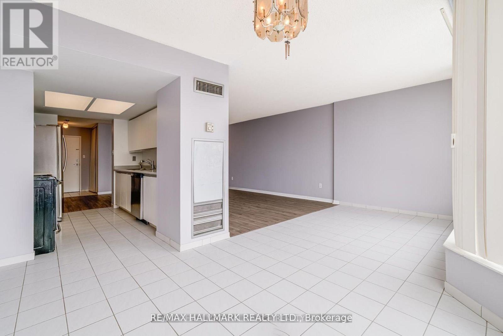707 - 3 Rowntree Road, Toronto, Ontario  M9V 5G8 - Photo 10 - W13420374