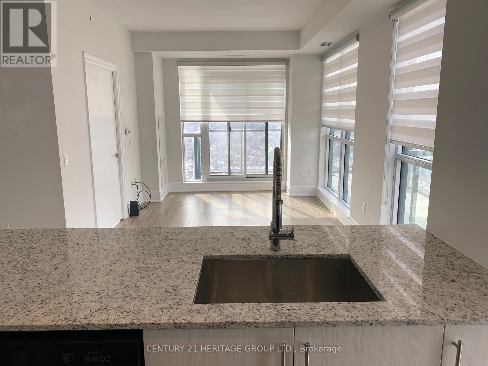 2112 - 4055 Parkside Village Drive, Mississauga, Ontario  L5B 0K8 - Photo 13 - W13420440