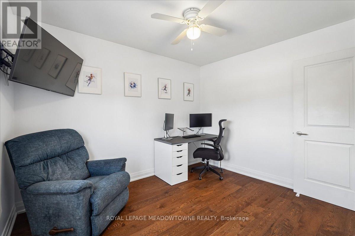 2208 Hunt Crescent, Burlington, Ontario  L7M 3E4 - Photo 28 - W13420452