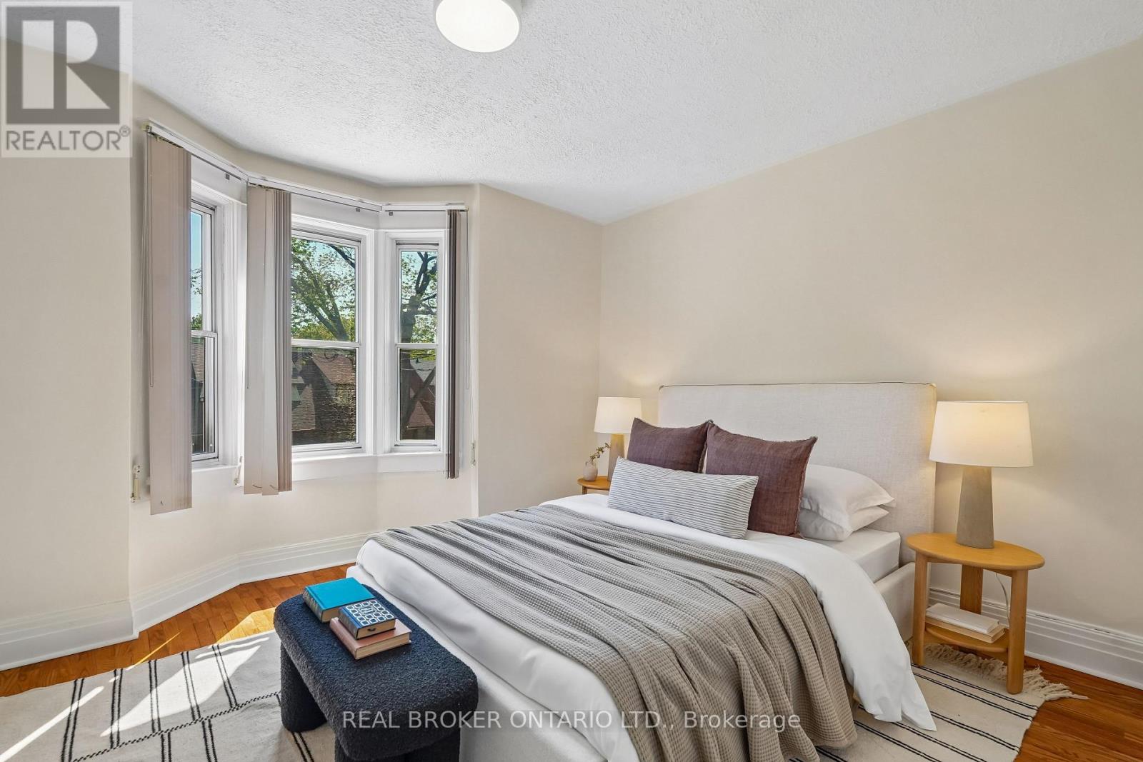 450 Armadale Avenue, Toronto, Ontario  M6S 3X9 - Photo 10 - W13420476