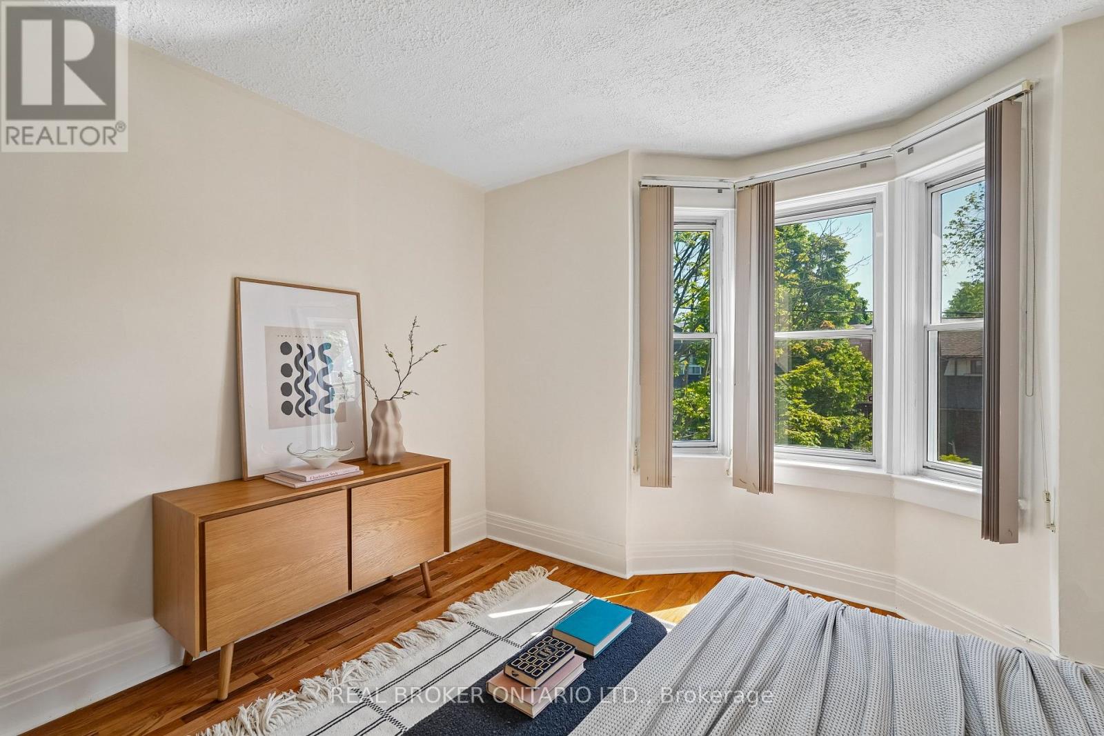 450 Armadale Avenue, Toronto, Ontario  M6S 3X9 - Photo 11 - W13420476