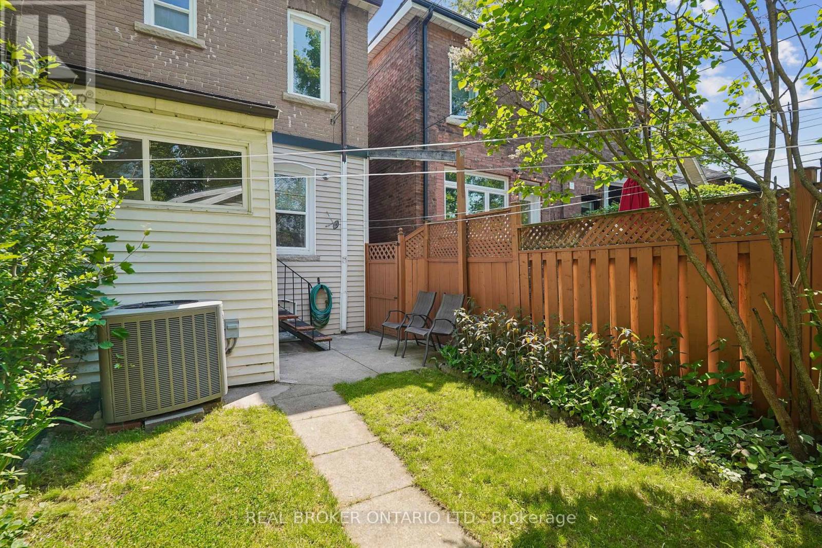450 Armadale Avenue, Toronto, Ontario  M6S 3X9 - Photo 19 - W13420476