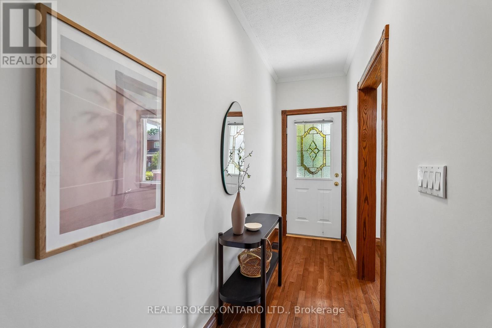 450 Armadale Avenue, Toronto, Ontario  M6S 3X9 - Photo 3 - W13420476