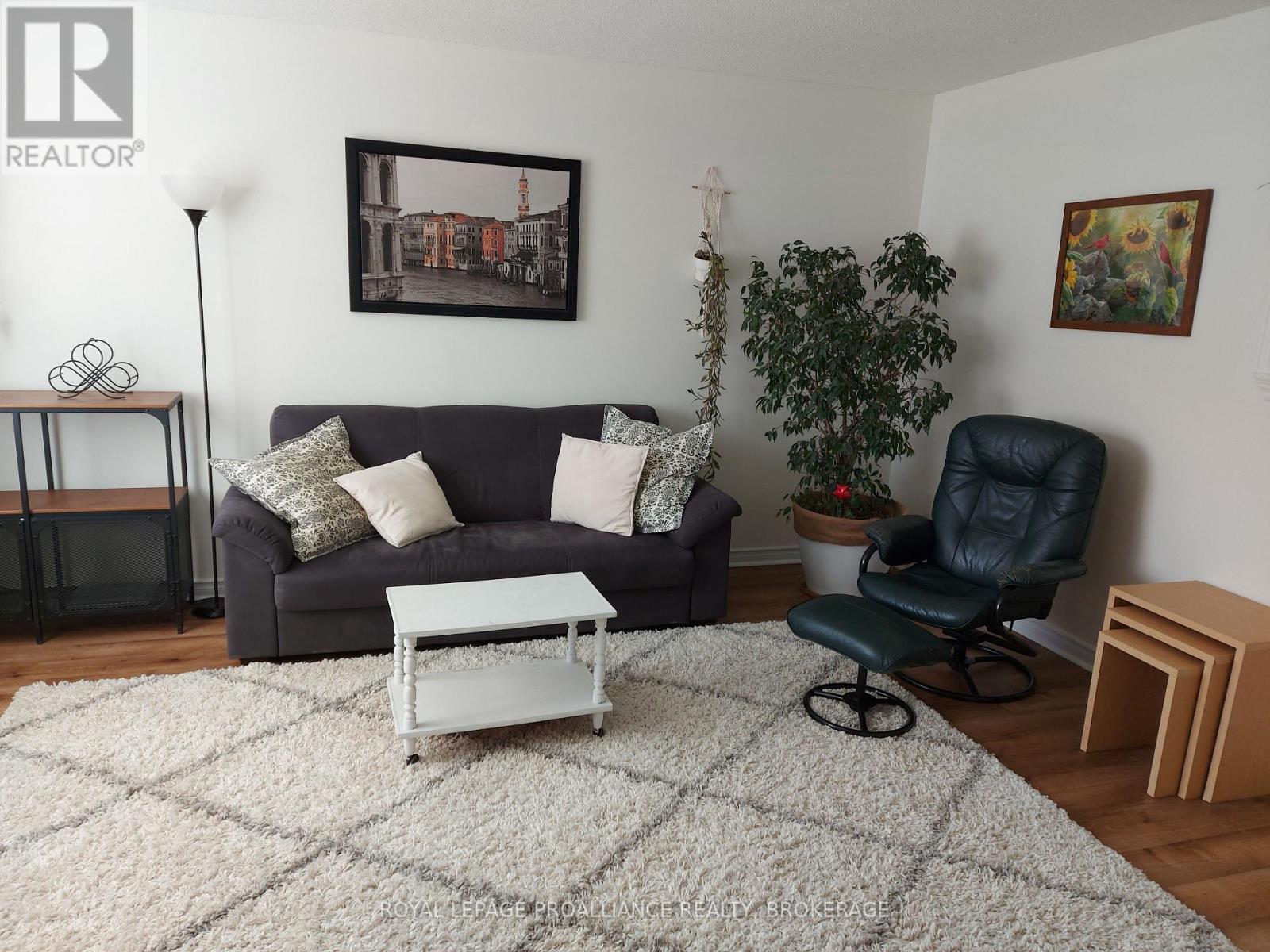 15 Rosemund Crescent, Kingston, Ontario  K7M 6Y8 - Photo 4 - X13420522