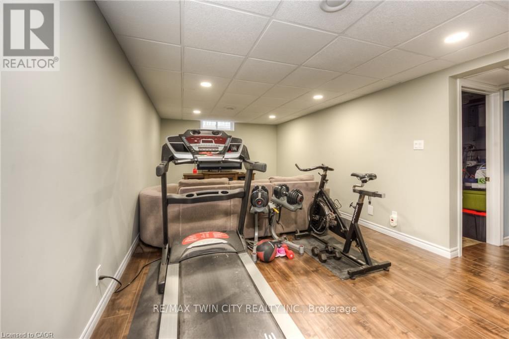 382 Cyrus Street, Cambridge, Ontario  N3H 1H3 - Photo 30 - X13415406
