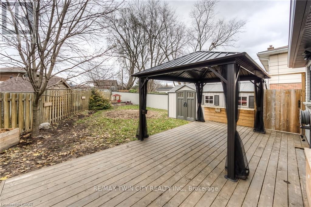 382 Cyrus Street, Cambridge, Ontario  N3H 1H3 - Photo 32 - X13415406