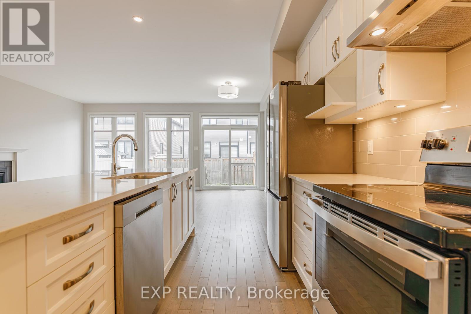 196 Angelonia Crescent, Ottawa, Ontario  K1T 0Y4 - Photo 9 - X13420596