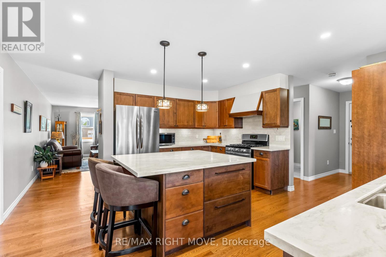 9 Hummingbird Lane, Kawartha Lakes, Ontario  K0M 2B0 - Photo 11 - X13420258