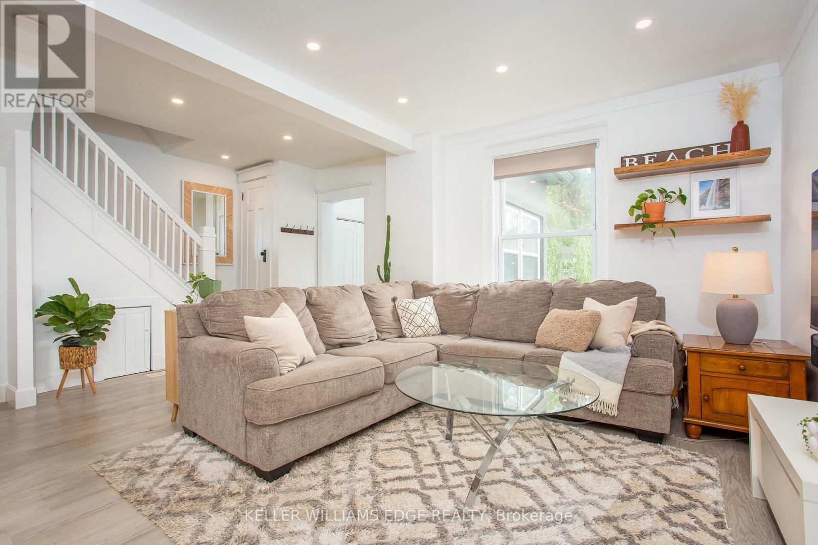 826 Beach Boulevard, Hamilton, Ontario  L8H 6Z4 - Photo 8 - X13420354