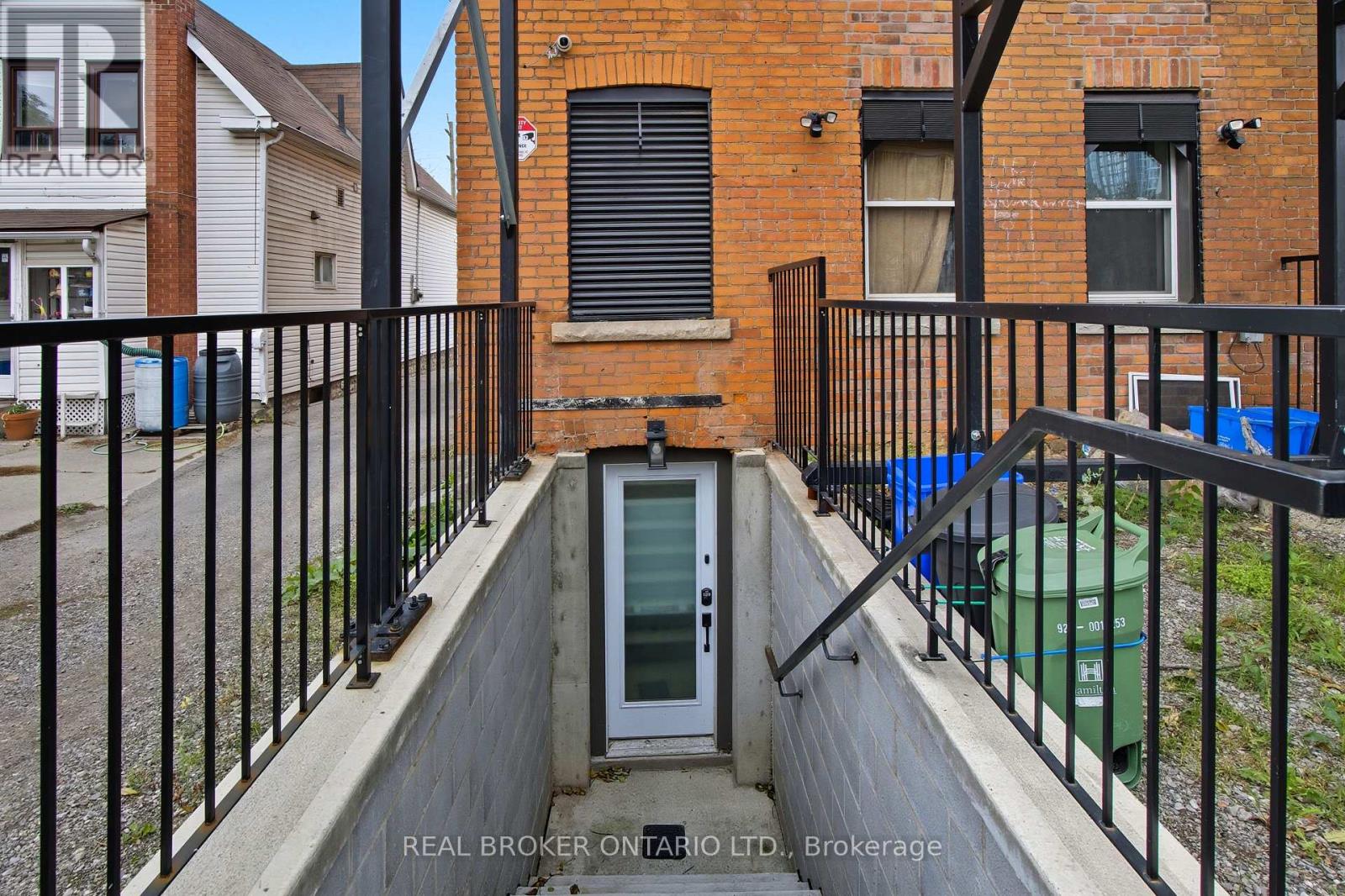 4 - 115 Catharine Street N, Hamilton, Ontario  L8R 1J5 - Photo 18 - X13420380