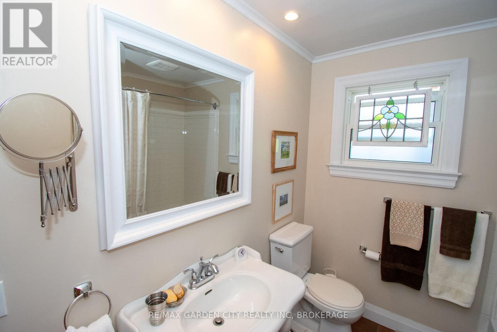 26 Macoomb Drive, Welland, Ontario  L3C 5T9 - Photo 18 - X13420480