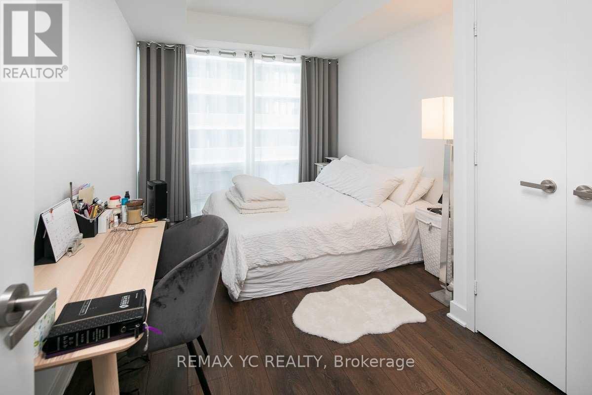 4208 - 15 Grenville Street, Toronto, Ontario  M4Y 0B9 - Photo 3 - C13419734