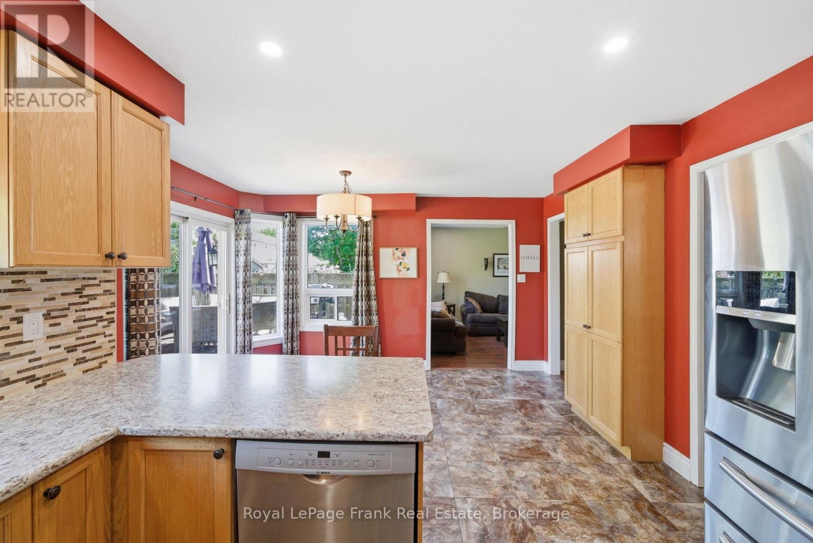 98 Rustwood Street, Clarington, Ontario  L1C 5E5 - Photo 15 - E13420538