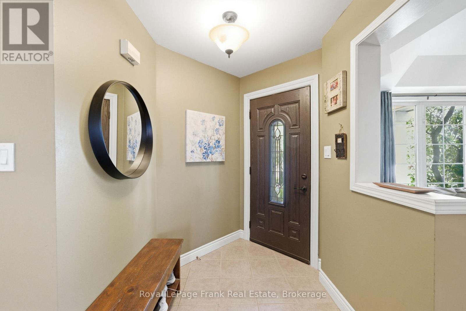 98 Rustwood Street, Clarington, Ontario  L1C 5E5 - Photo 5 - E13420538