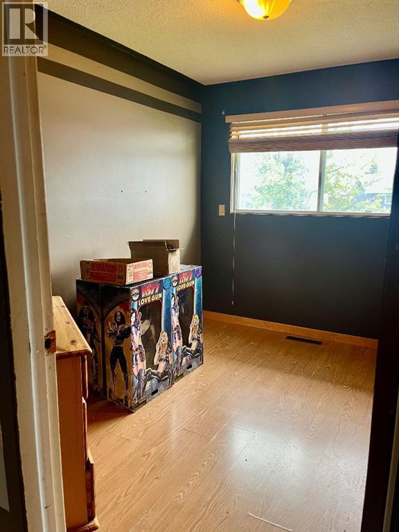 5116 47 Street, Rocky Mountain House, Alberta  T4T 1M4 - Photo 11 - A2318477