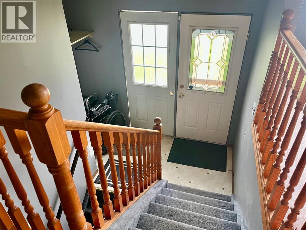 5116 47 Street, Rocky Mountain House, Alberta  T4T 1M4 - Photo 15 - A2318477
