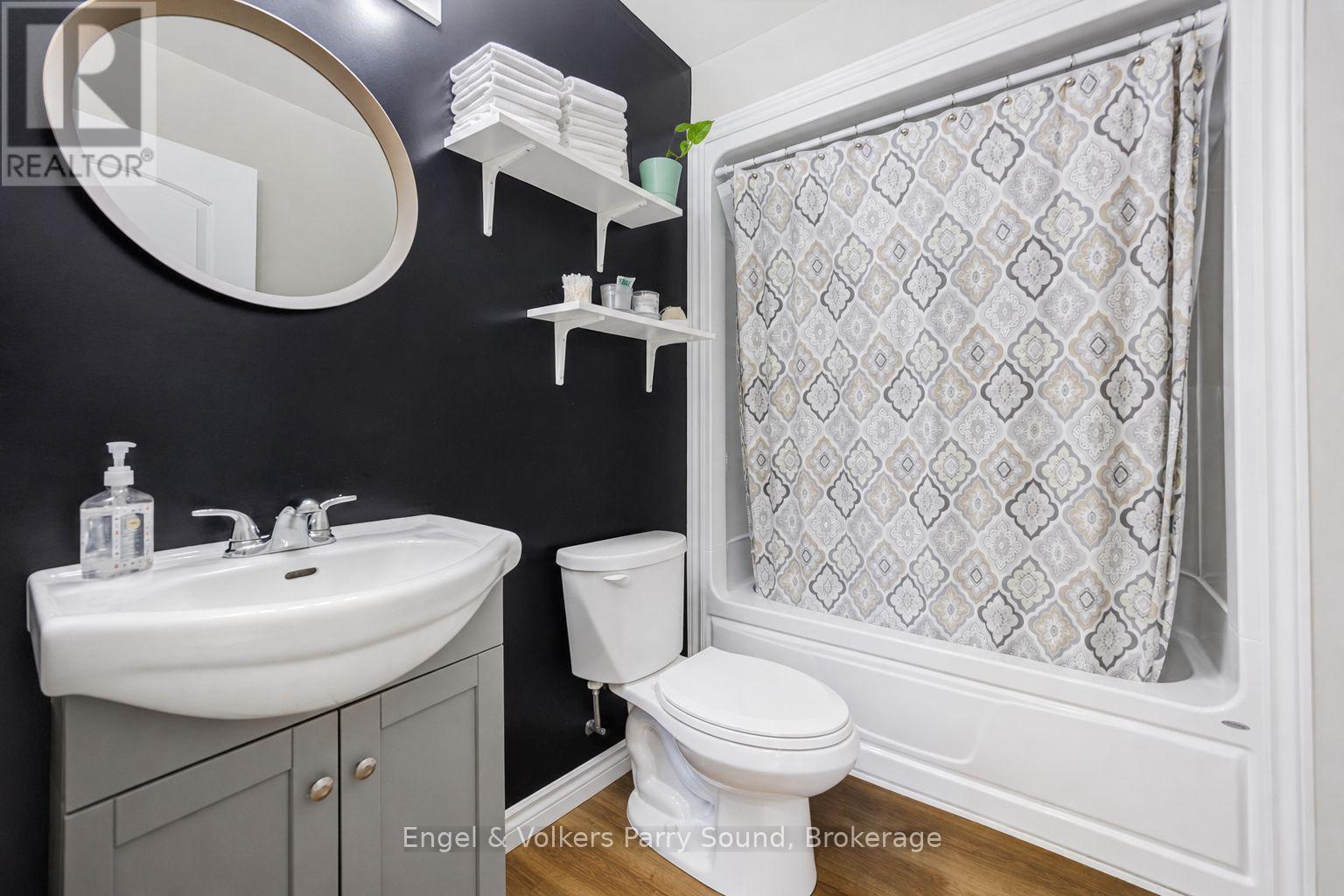 6 Lawrence Street, Parry Sound, Ontario P2A 2E2 - Photo 16 - X13420562