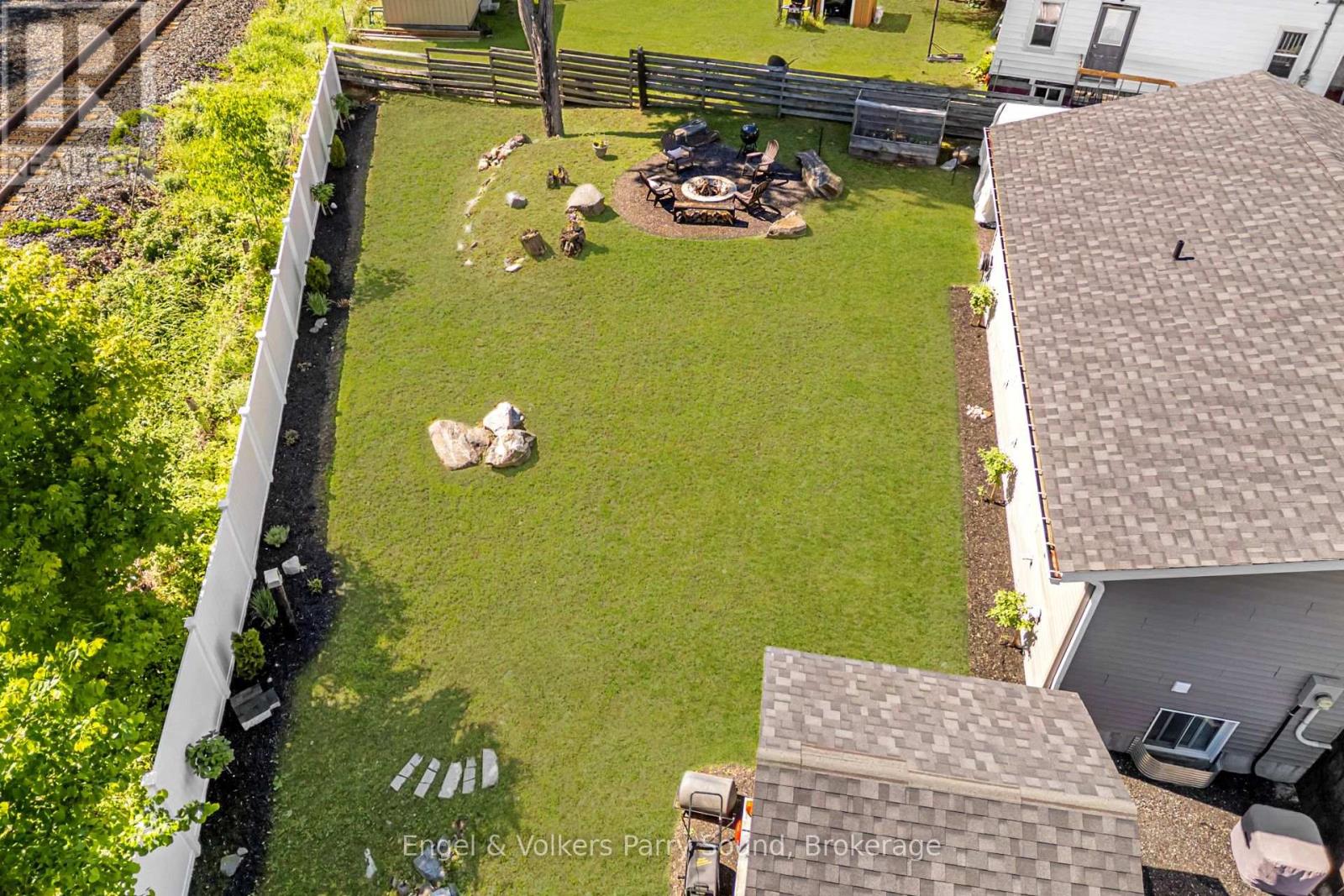 6 Lawrence Street, Parry Sound, Ontario P2A 2E2 - Photo 40 - X13420562
