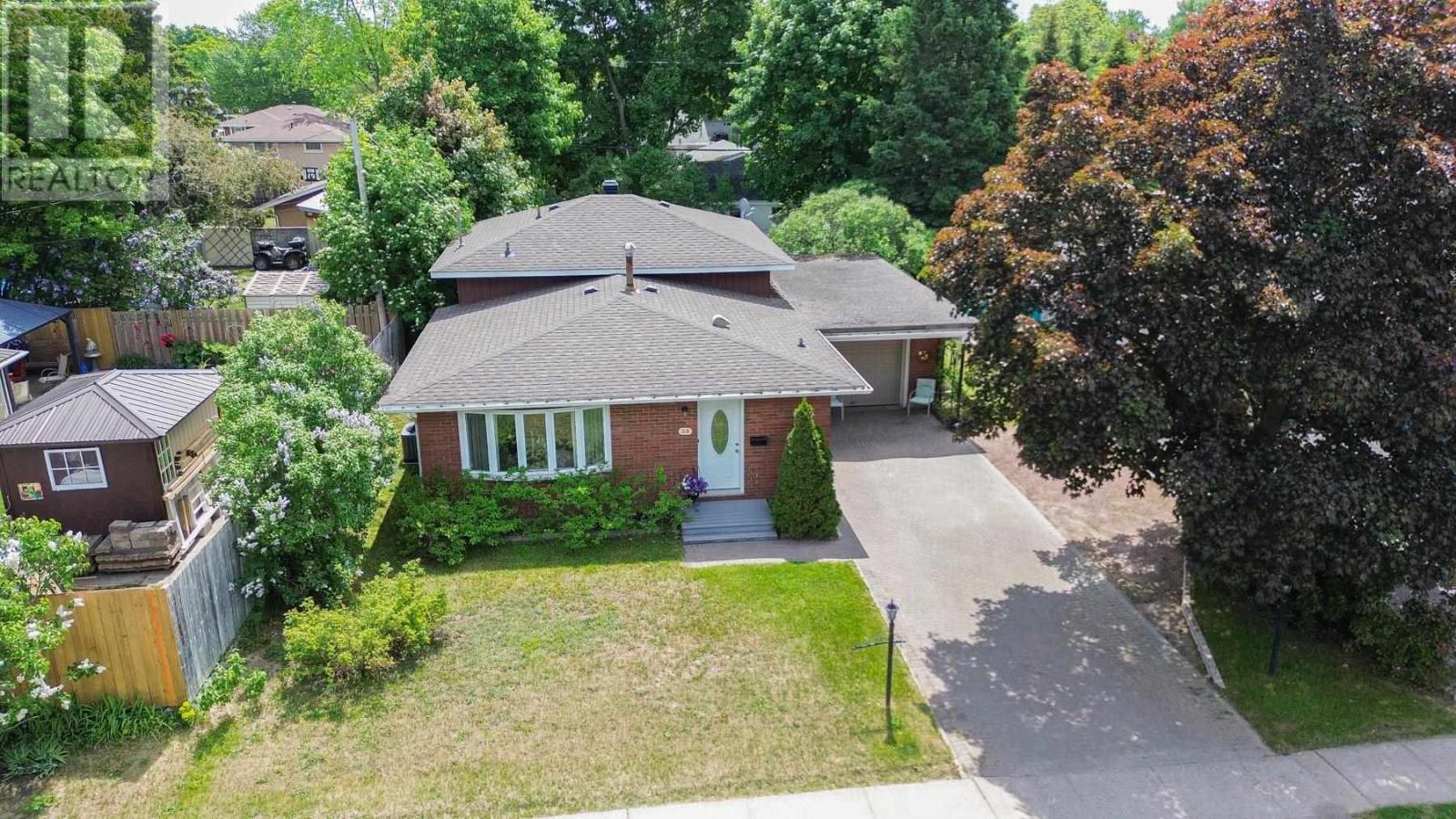 53 Chambers Ave, Sault Ste. Marie, Ontario  P6A 4T9 - Photo 39 - SM261375