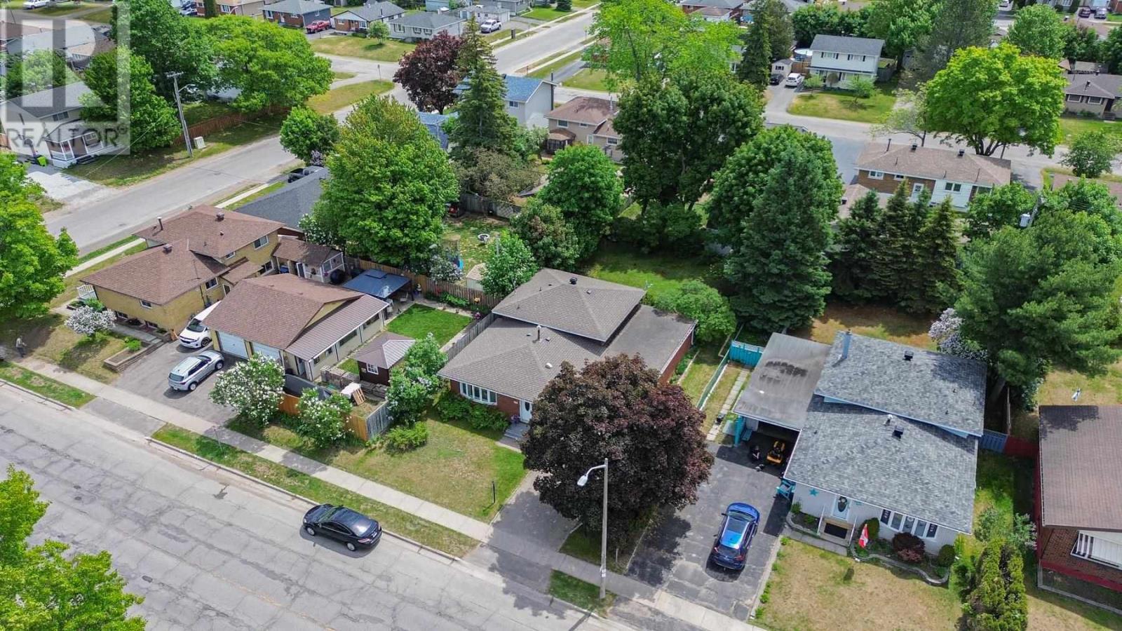 53 Chambers Ave, Sault Ste. Marie, Ontario  P6A 4T9 - Photo 44 - SM261375