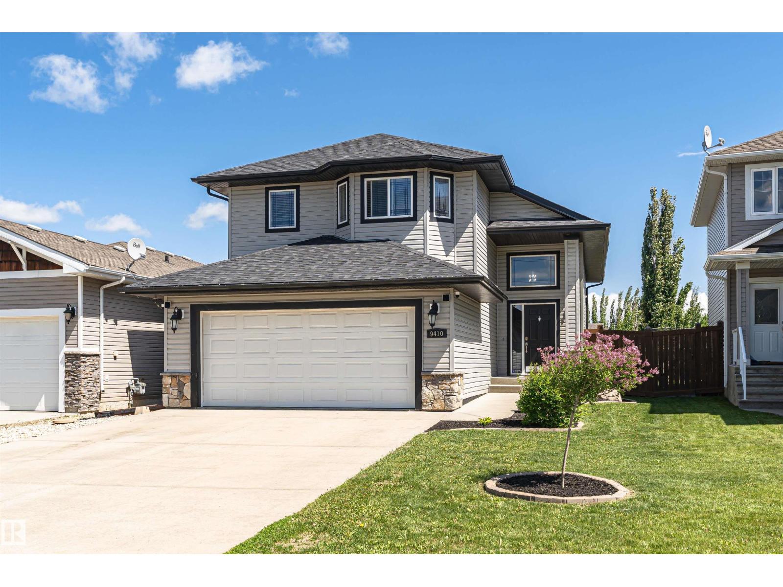 9410 104 Av, Morinville, Alberta  T8R 0B2 - Photo 2 - E4492607