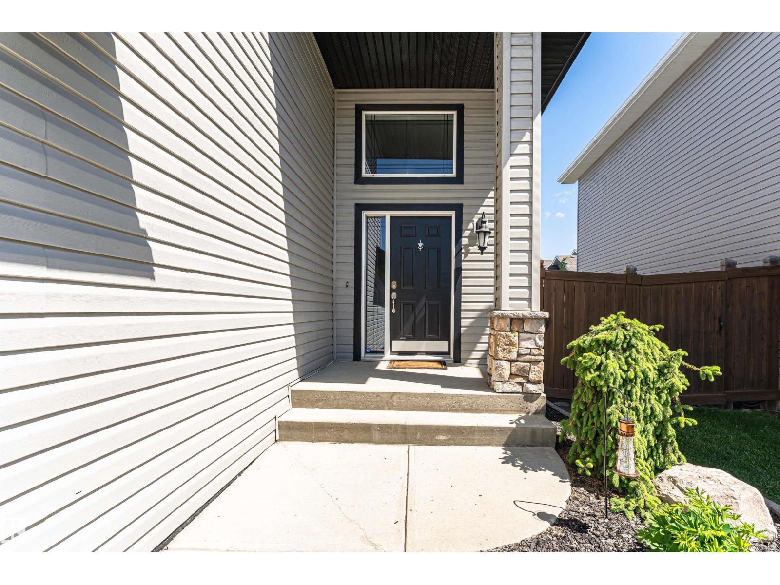9410 104 Av, Morinville, Alberta  T8R 0B2 - Photo 4 - E4492607