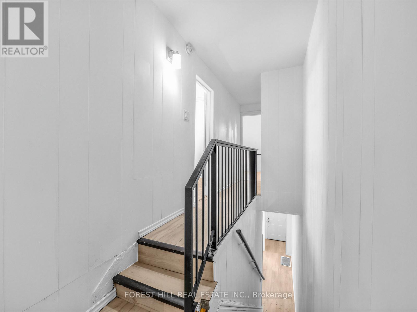 419 Dufferin Street, Toronto, Ontario  M6K 2A2 - Photo 13 - C13420568